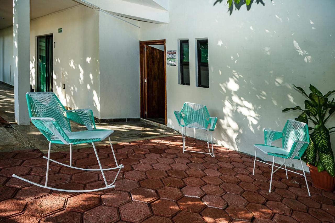 Hotel Brisas Bacalar Bagian luar foto