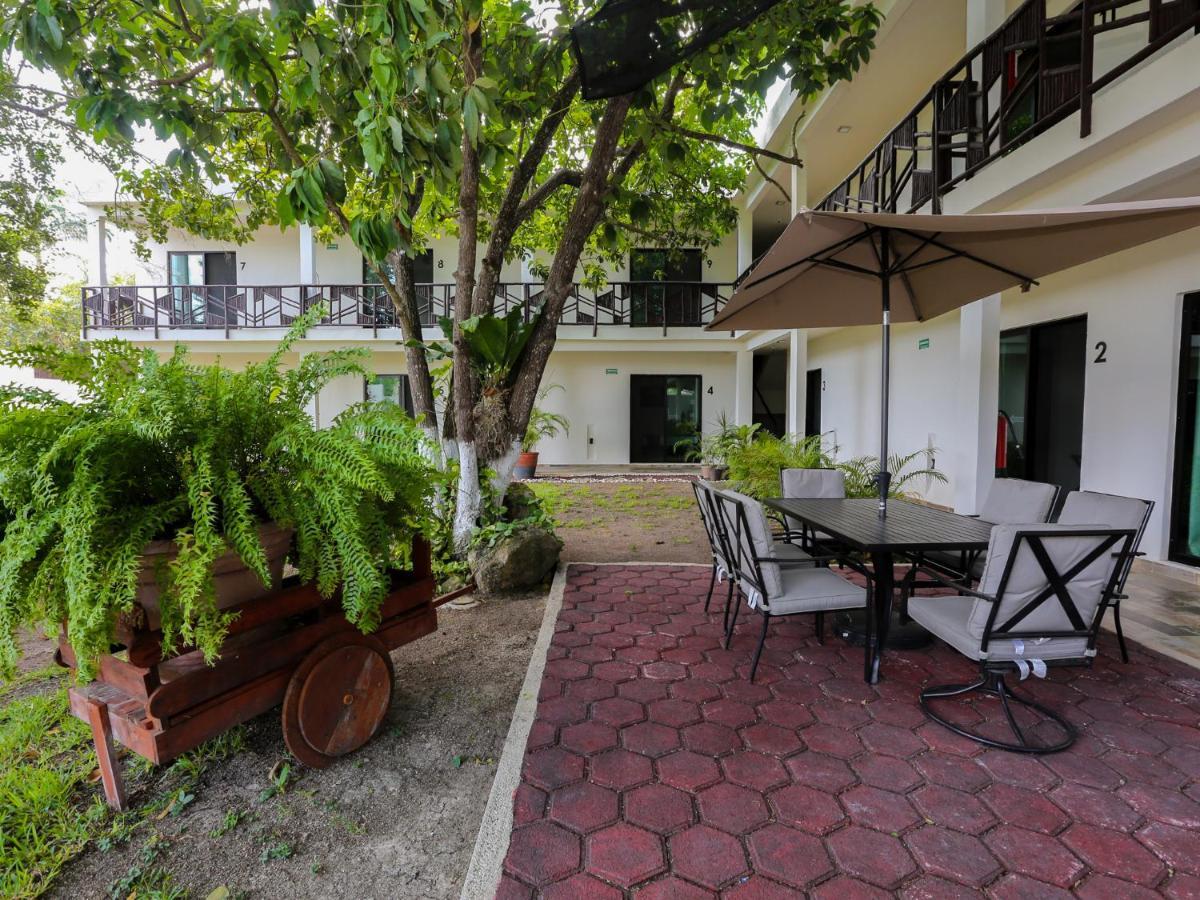 Hotel Brisas Bacalar Bagian luar foto