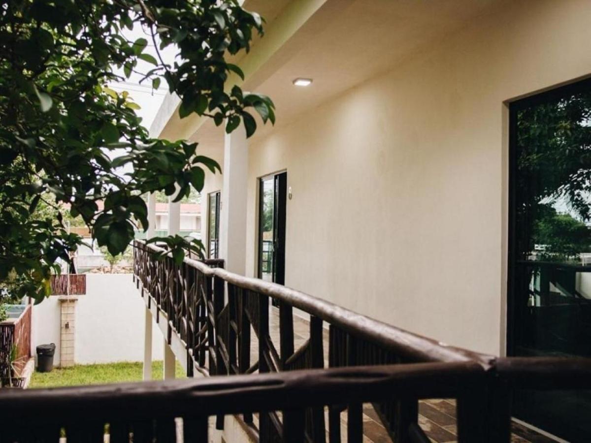 Hotel Brisas Bacalar Bagian luar foto