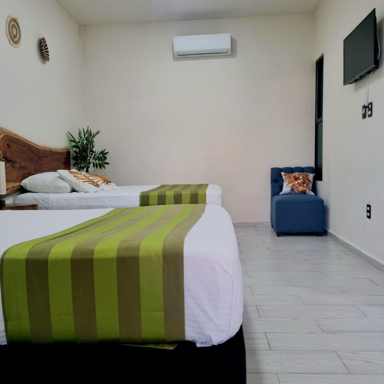 Hotel Brisas Bacalar Bagian luar foto