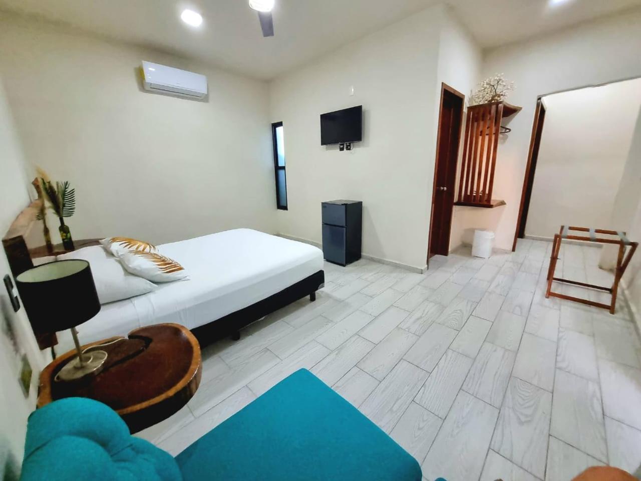 Hotel Brisas Bacalar Bagian luar foto