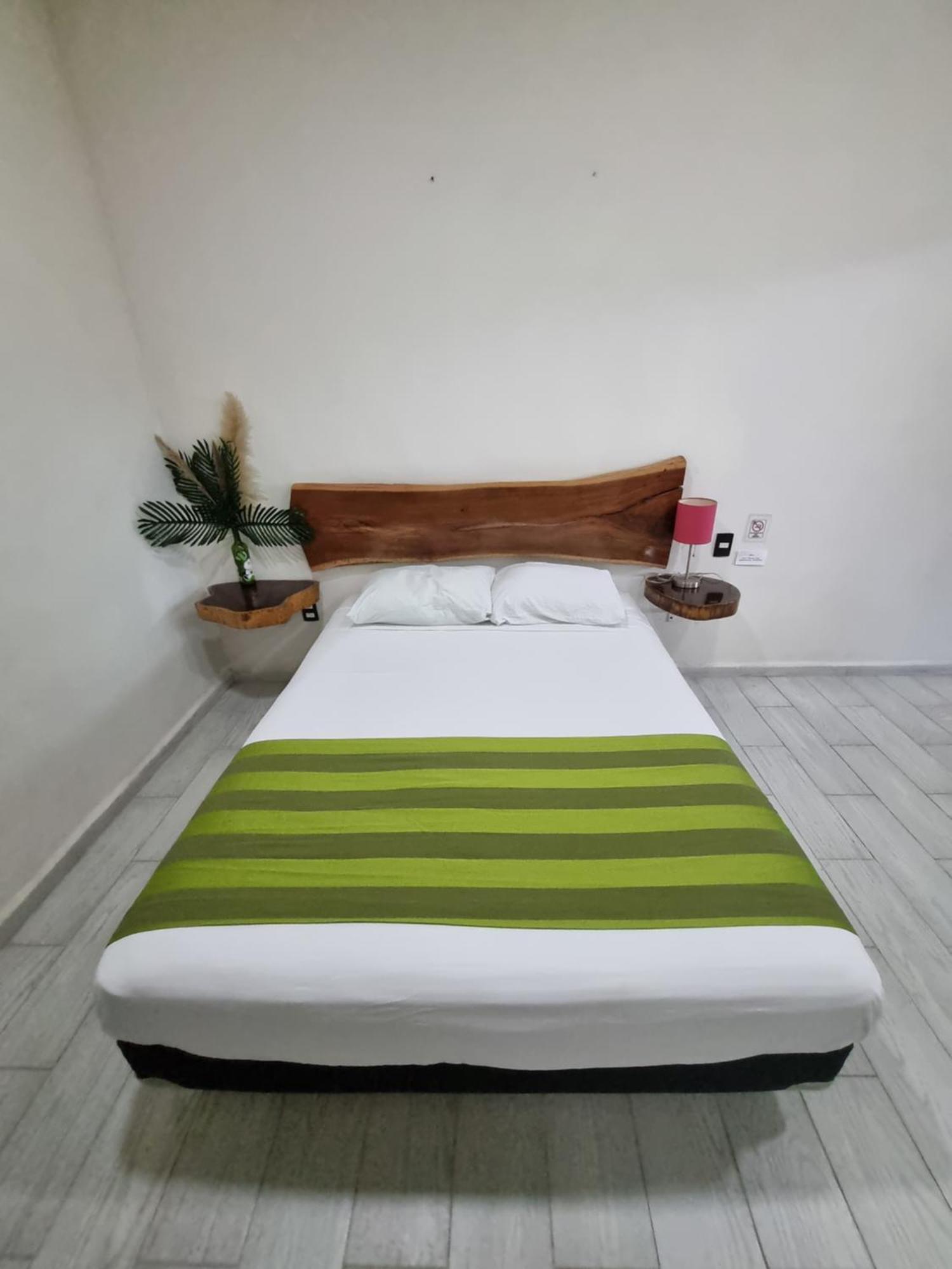 Hotel Brisas Bacalar Bagian luar foto